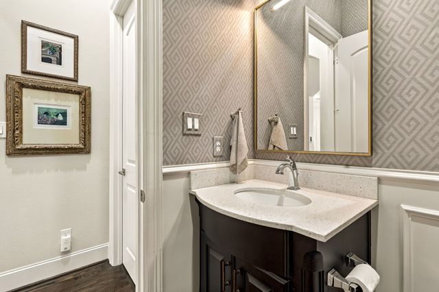 3710 Fairfax Avenue, Dallas, TX 75209