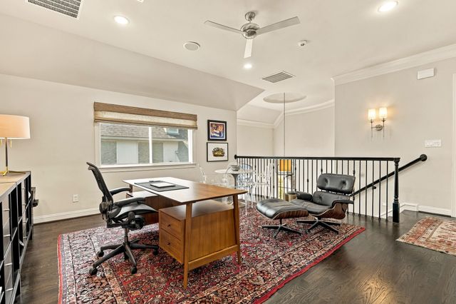 3710 Fairfax Avenue, Dallas, TX 75209