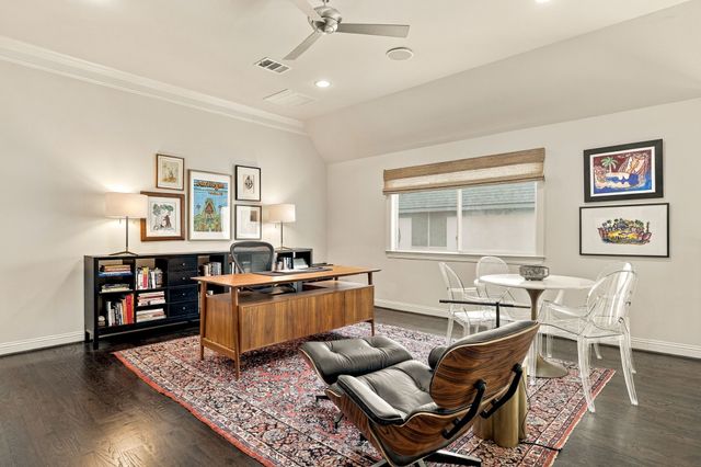 3710 Fairfax Avenue, Dallas, TX 75209