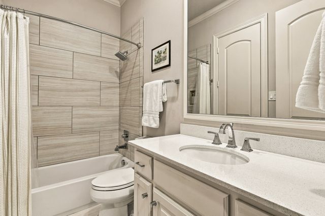 3710 Fairfax Avenue, Dallas, TX 75209