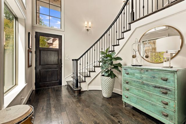 3710 Fairfax Avenue, Dallas, TX 75209