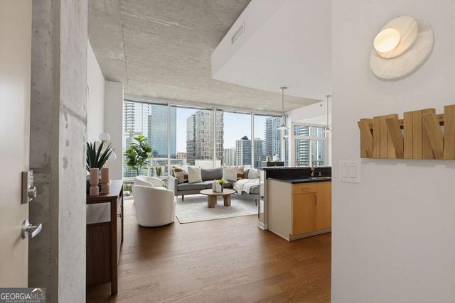 943 Peachtree Street NE 1218, Atlanta, GA 30309