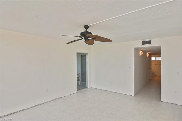 200 Periwinkle WAY 225, Sanibel, FL 33957