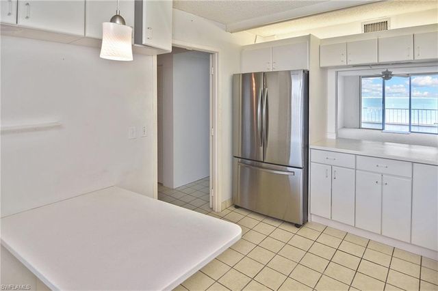 200 Periwinkle WAY 225, Sanibel, FL 33957