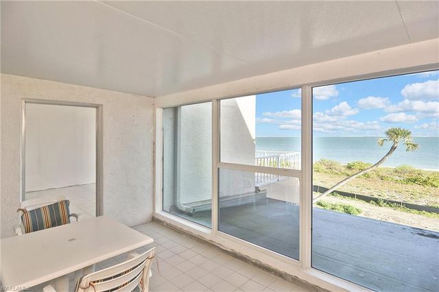 200 Periwinkle WAY 225, Sanibel, FL 33957