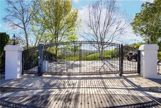 22254 Dumetz Road, Woodland Hills (los Angeles), CA 91364