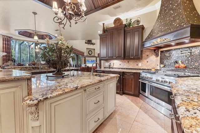 3657 TROPICAIRE BOULEVARD, North Port, FL 34286