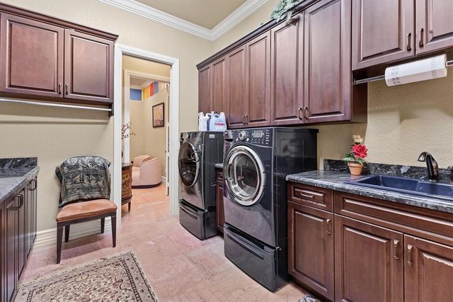 3657 TROPICAIRE BOULEVARD, North Port, FL 34286