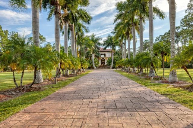 3657 TROPICAIRE BOULEVARD, North Port, FL 34286
