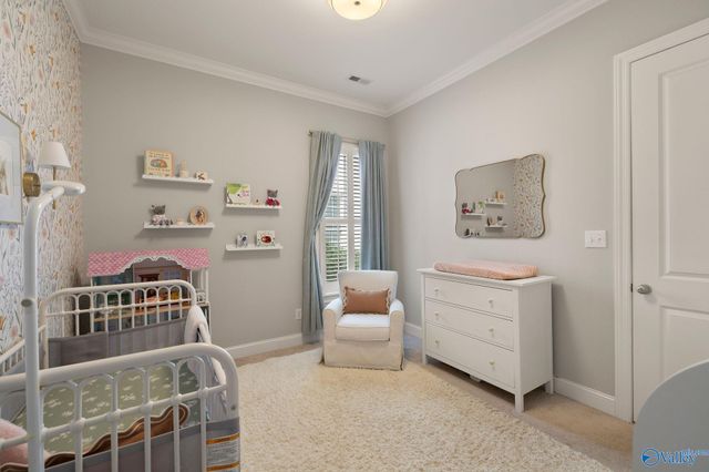 77 Hillcrest Avenue, Huntsville, AL 35806