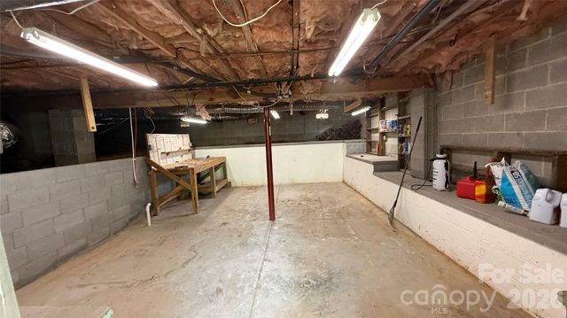 210 Bleynat Street NE, Valdese, NC 28690