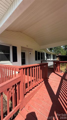 210 Bleynat Street NE, Valdese, NC 28690