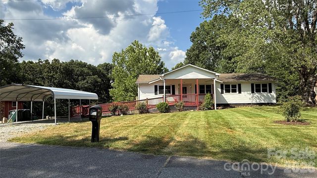 210 Bleynat Street NE, Valdese, NC 28690