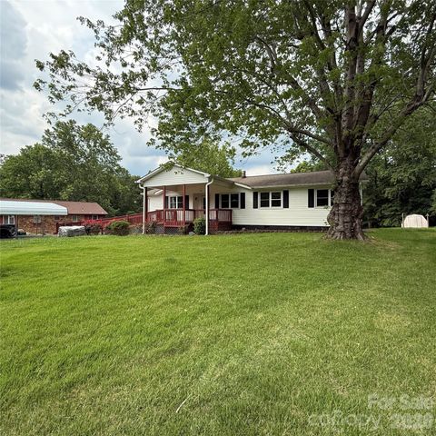 210 Bleynat Street NE, Valdese, NC 28690
