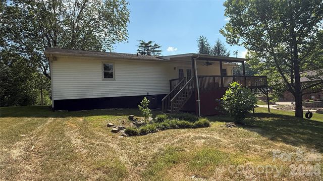 210 Bleynat Street NE, Valdese, NC 28690
