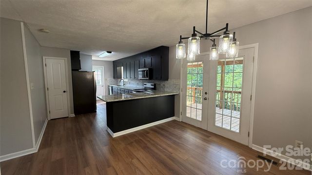 210 Bleynat Street NE, Valdese, NC 28690