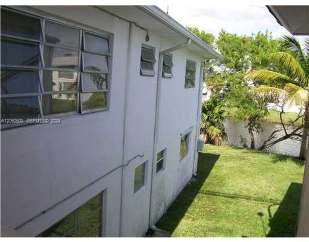 165 NE 203rd Ter 26, Miami Gardens, FL 33179