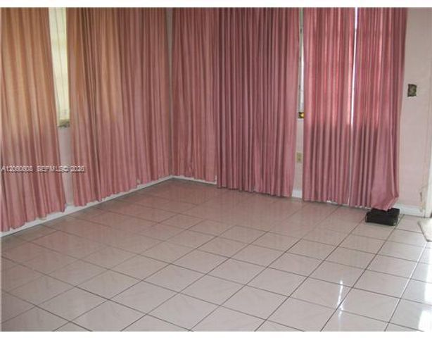 165 NE 203rd Ter 26, Miami Gardens, FL 33179