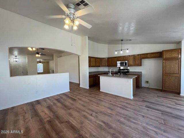 2046 S 171ST Drive, Goodyear, AZ 85338