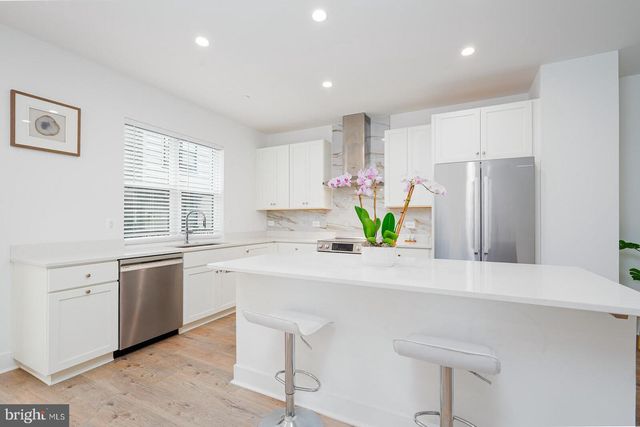 5345 ZENITH OVERLOOK, Bethesda, MD 20816