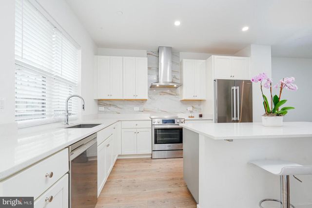 5345 ZENITH OVERLOOK, Bethesda, MD 20816