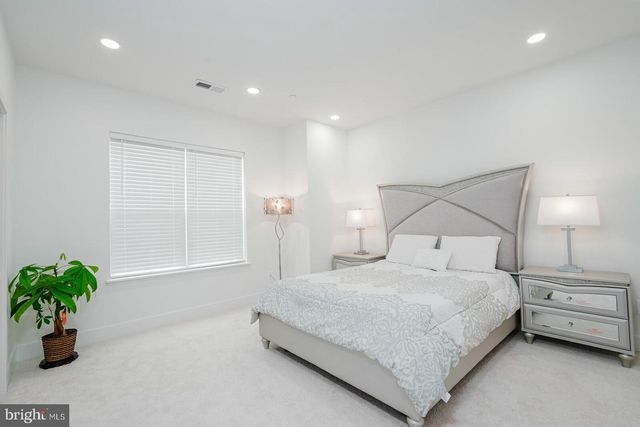 5345 ZENITH OVERLOOK, Bethesda, MD 20816