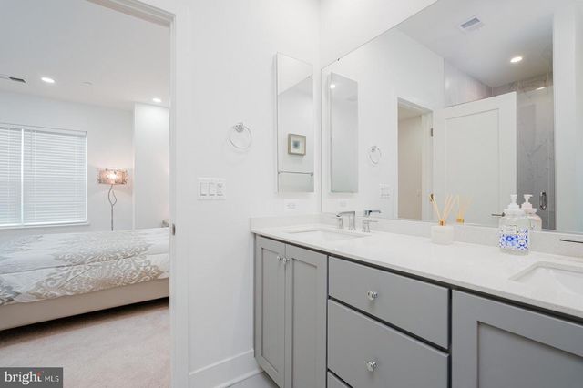 5345 ZENITH OVERLOOK, Bethesda, MD 20816