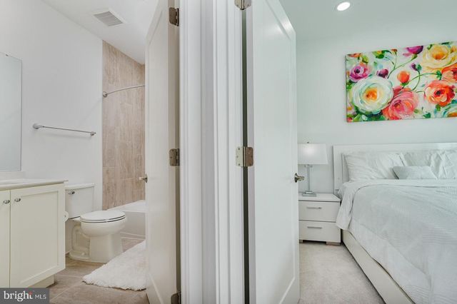 5345 ZENITH OVERLOOK, Bethesda, MD 20816