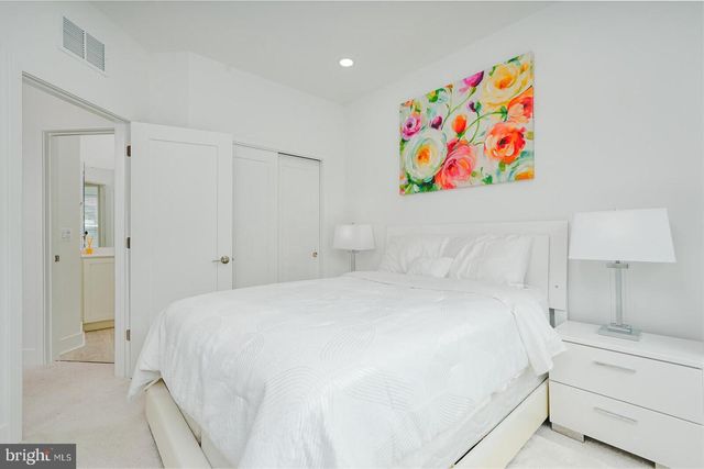 5345 ZENITH OVERLOOK, Bethesda, MD 20816