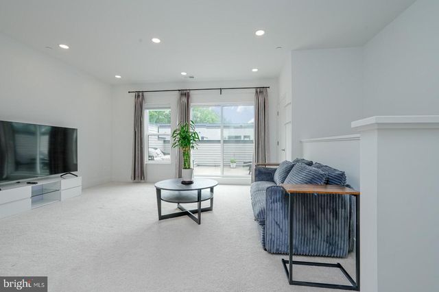 5345 ZENITH OVERLOOK, Bethesda, MD 20816