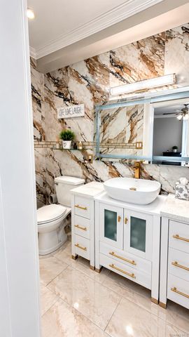 849 Second Avenue, Franklin Square, NY 11010
