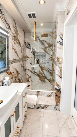 849 Second Avenue, Franklin Square, NY 11010