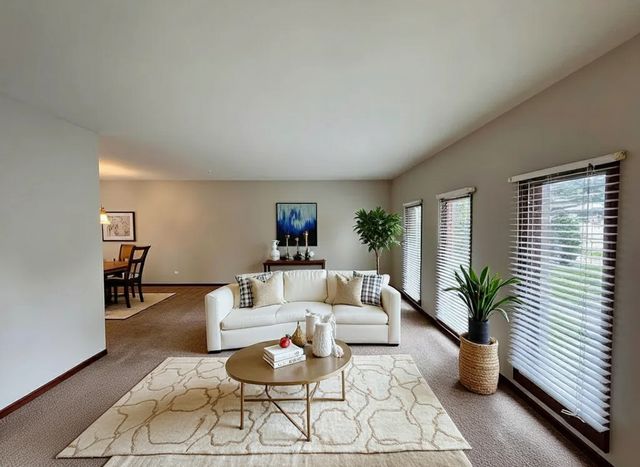 17945 Maple Street, Lansing, IL 60438