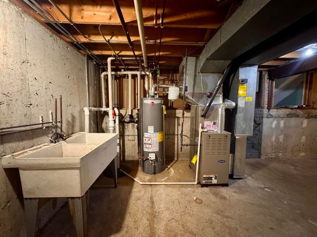 17945 Maple Street, Lansing, IL 60438