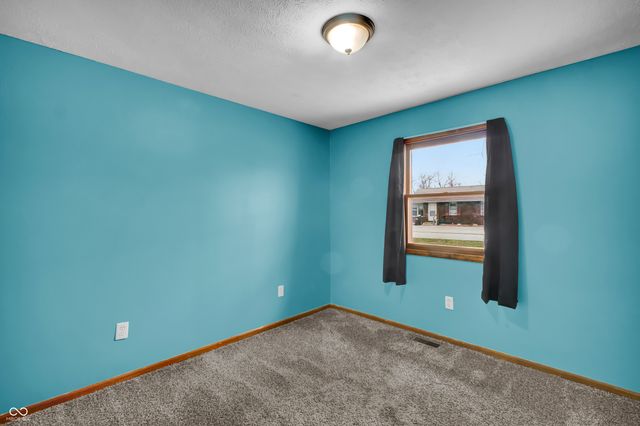 201 Hayden Pike, North Vernon, IN 47265