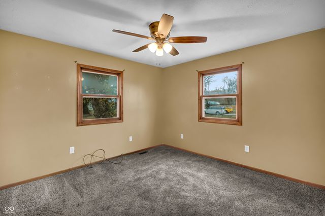 201 Hayden Pike, North Vernon, IN 47265