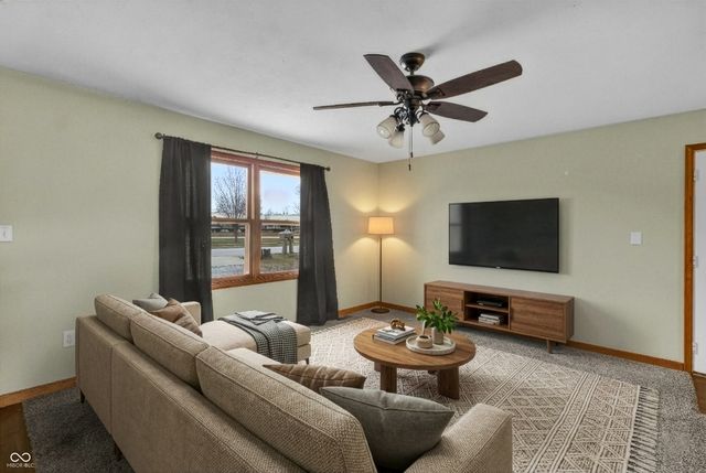 201 Hayden Pike, North Vernon, IN 47265