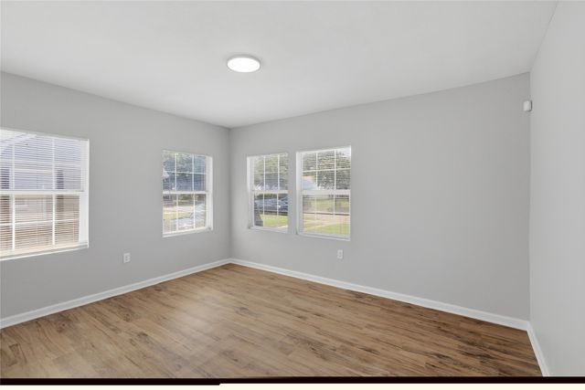 2211 Wilbur Street, Dallas, TX 75224