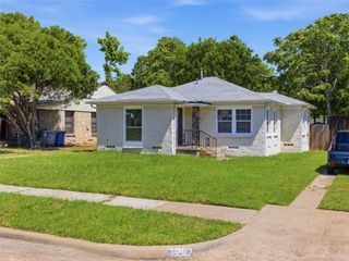 2211 Wilbur Street, Dallas, TX 75224