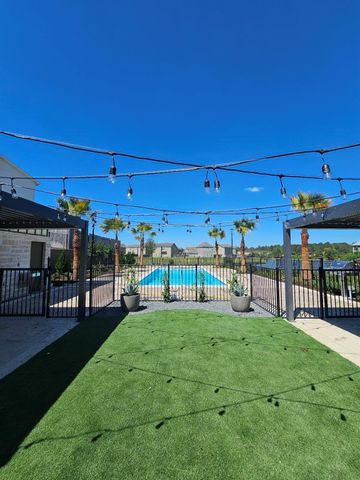 18700 Crescent Trails Circle, Montgomery, TX 77356