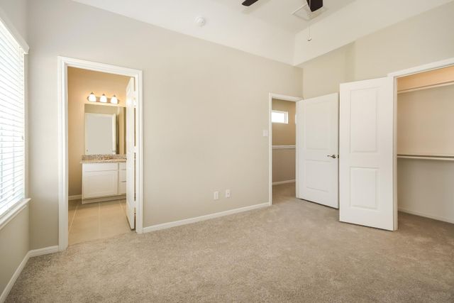 18700 Crescent Trails Circle, Montgomery, TX 77356