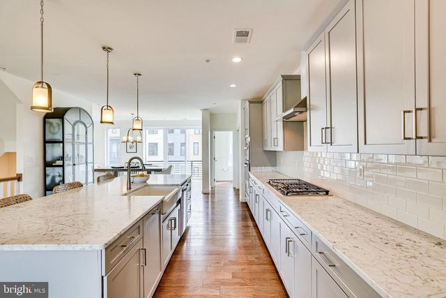 23623 WATERFORD DOWNS TER, Ashburn, VA 20148