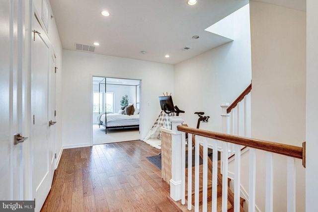 23623 WATERFORD DOWNS TER, Ashburn, VA 20148