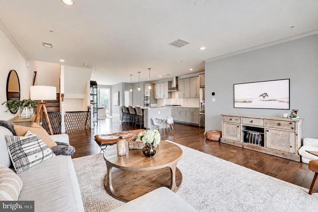 23623 WATERFORD DOWNS TER, Ashburn, VA 20148