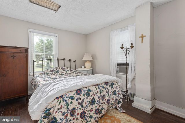 120 BOUNDARY ST, Colonial Beach, VA 22443