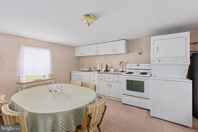 120 BOUNDARY ST, Colonial Beach, VA 22443