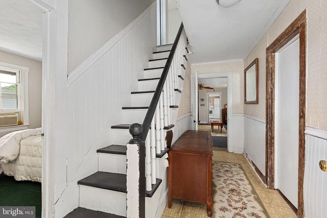 120 BOUNDARY ST, Colonial Beach, VA 22443