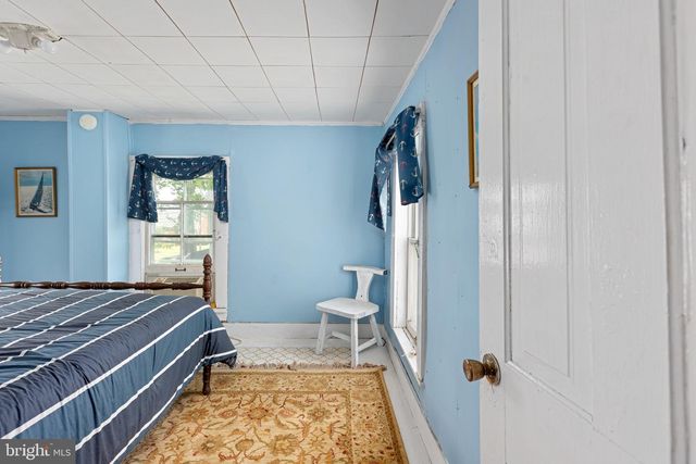 120 BOUNDARY ST, Colonial Beach, VA 22443