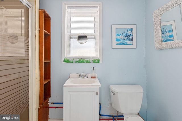 120 BOUNDARY ST, Colonial Beach, VA 22443