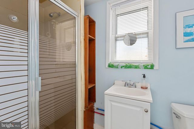 120 BOUNDARY ST, Colonial Beach, VA 22443